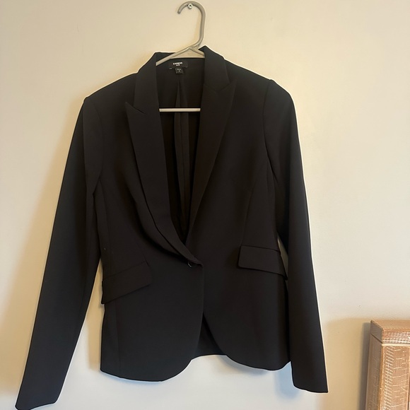 Editor One Button 24" Blazer - Picture 2 of 5